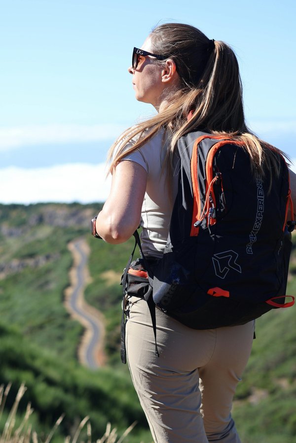 Matériel et équipement randonnée : préparez vos aventures !